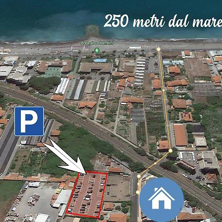 Apartament Casa Mare - 250M Dalla Spiaggia Vallecrosia Zewnętrze zdjęcie