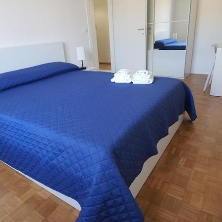 Apartament Casa Mare - 250M Dalla Spiaggia Vallecrosia Zewnętrze zdjęcie